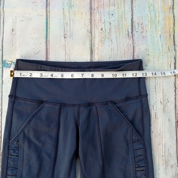 LULULEMON | Practice Daily Ruffle Ribbon Leggings - Picture 12 of 15